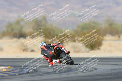 media/Jan-11-2025-CVMA (Sat) [[ddeb3f563a]]/Race 10-Amateur Supersport Middleweight/